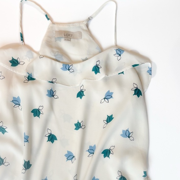 Ann Taylor Loft floral ruffle trim/ flounce top ❤️ - Picture 3 of 6